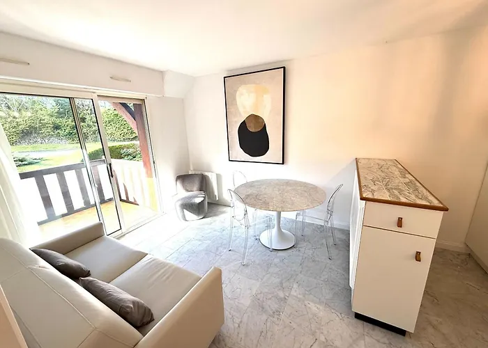 Le Royal Panorama - * דוביל