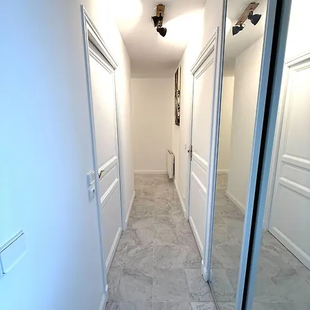 Le Royal Panorama - *