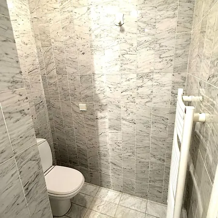 Le Royal Panorama - *